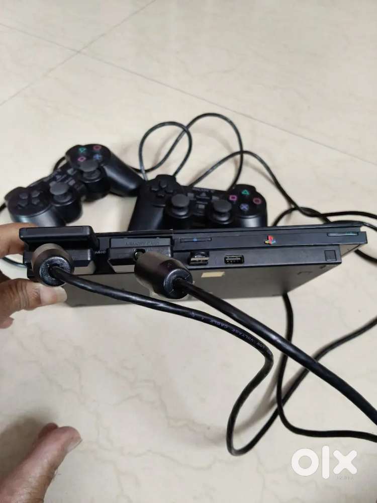 PSony Ps2 in working condition with 40 games