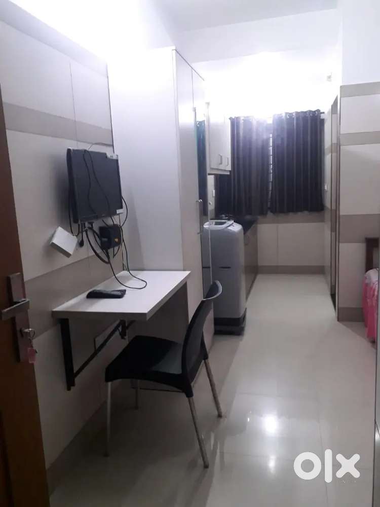 Studio apartment fully furnished in vazhakkala