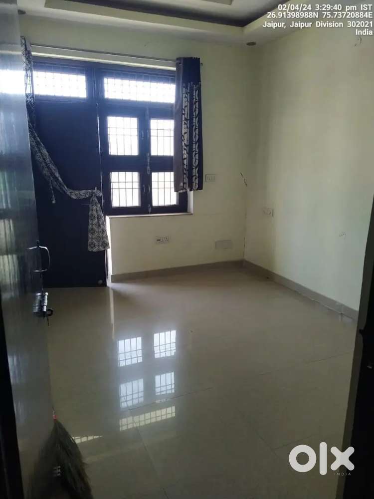 2 bhk vaishali nagar