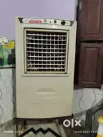 Shikher cooler including stand