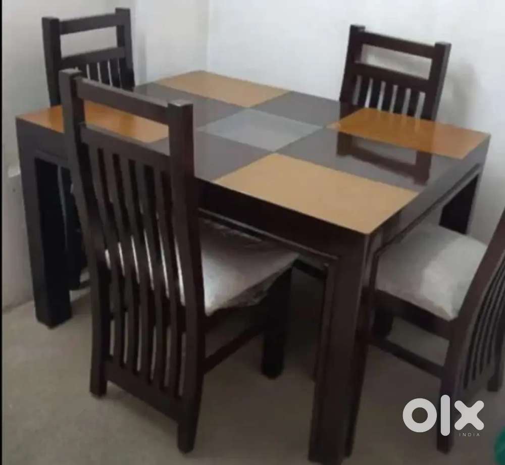 4 seater dainig table solid maisur teak wood wholesale price