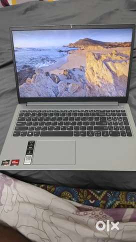 Lenovo ideapad 3 Amd ryzen 5 5500u