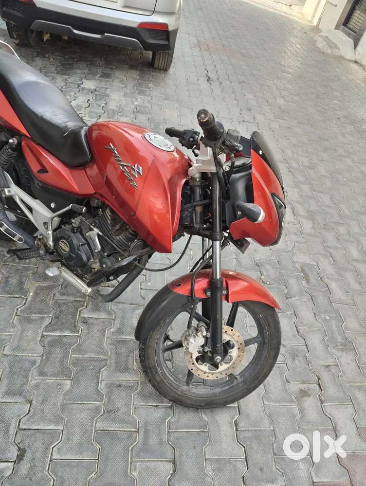 Pulsar 150