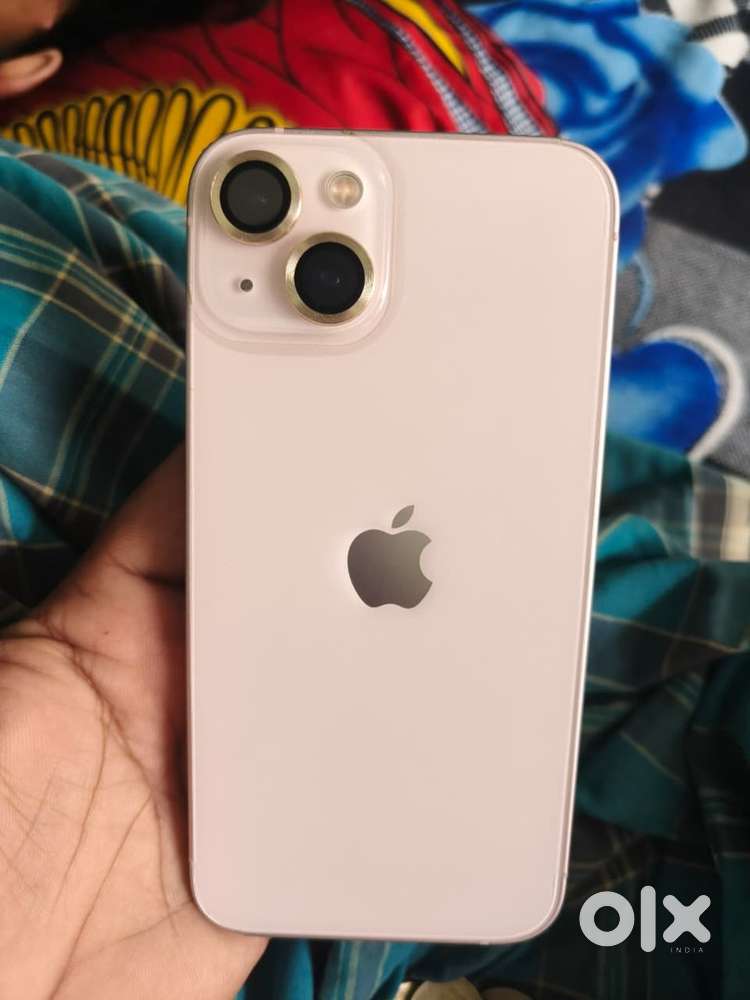 iPhone 13 128gb 1 year 10 din old bil box charger battery 90%