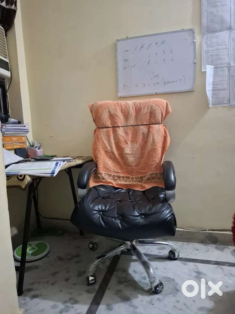 Boss Chair