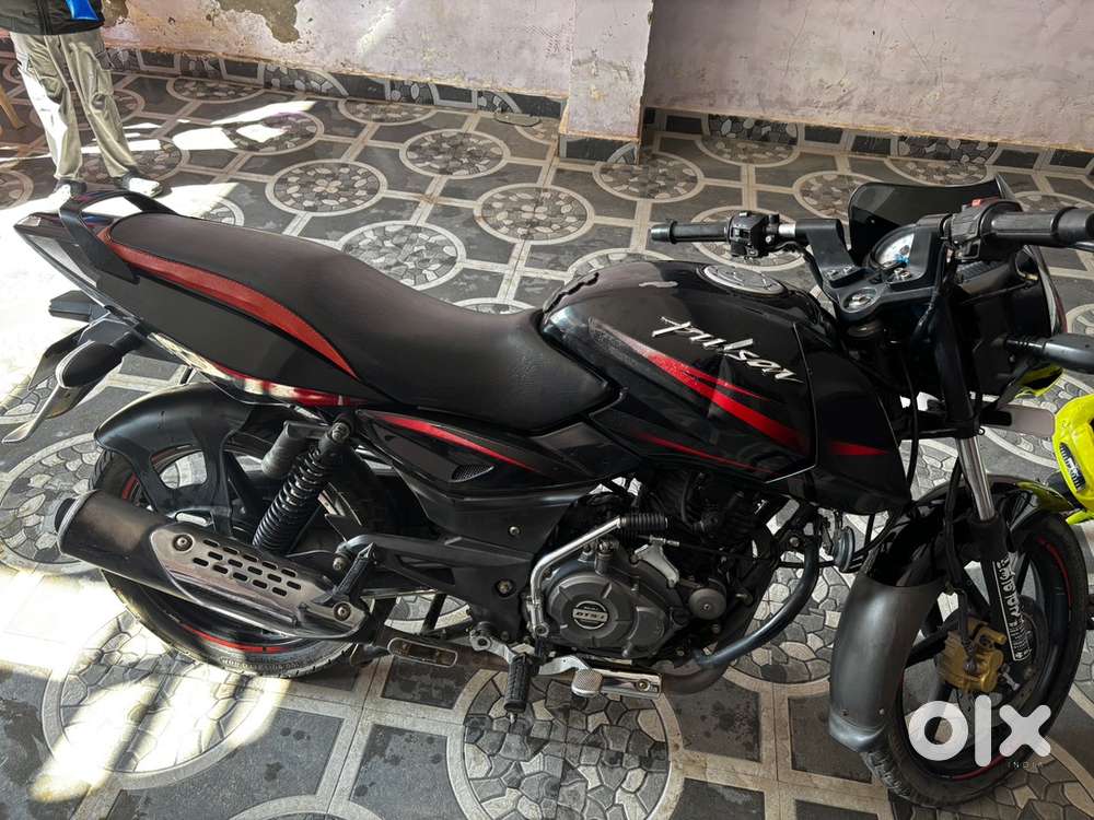 Bajaj pulser 150