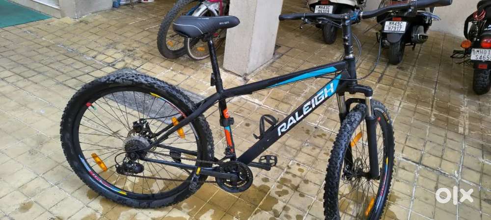 Raleigh - 2021 model. Single handed use. Mint condition.