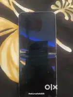 Samsung z flip 4 front display is damaged