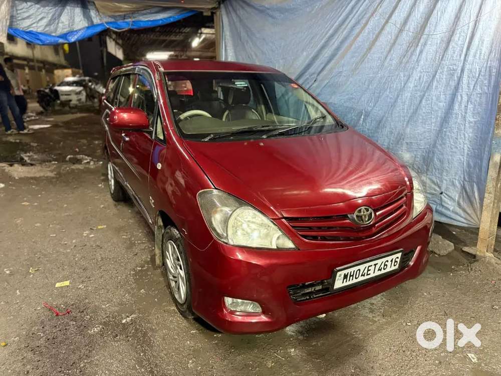Toyota Innova 2011 Diesel Well Maintained