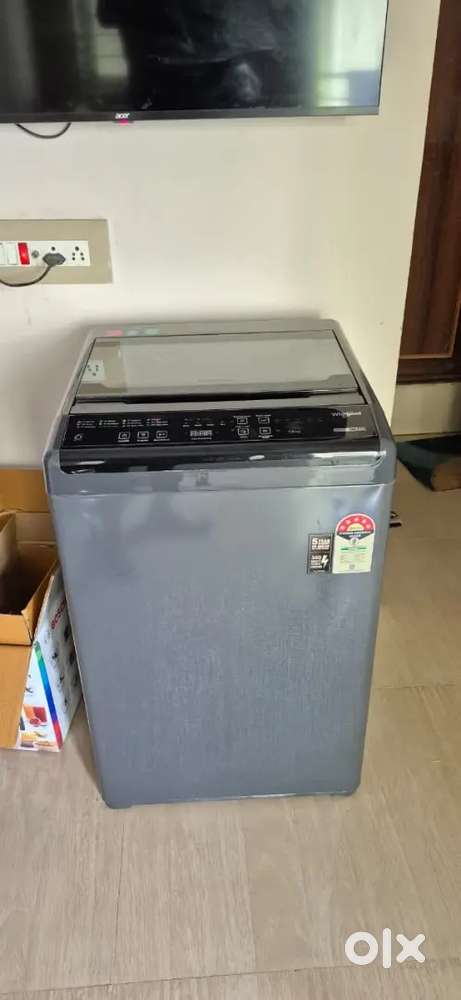 Whirlpool washing machine 7 kg Top load  fully automatic  2 years old