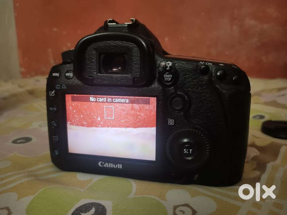 Canon 5D mark3 50mm lens 24*105