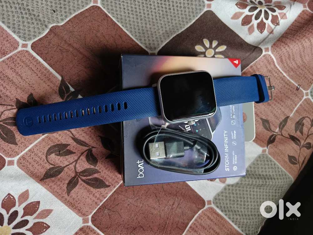Boat storm infinity watch with 15 days battery backup