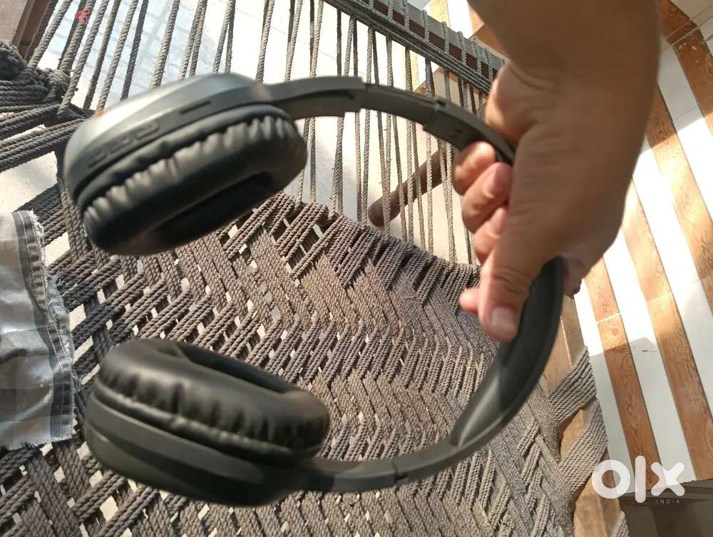 GOOD CONDITION HEADPHONE