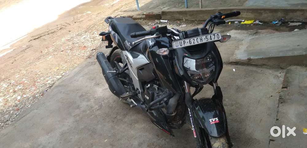 Apache rtr 160 4v