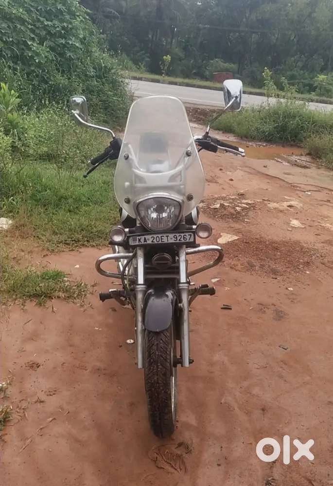 Bajaj /avenger 220 cruise ABS