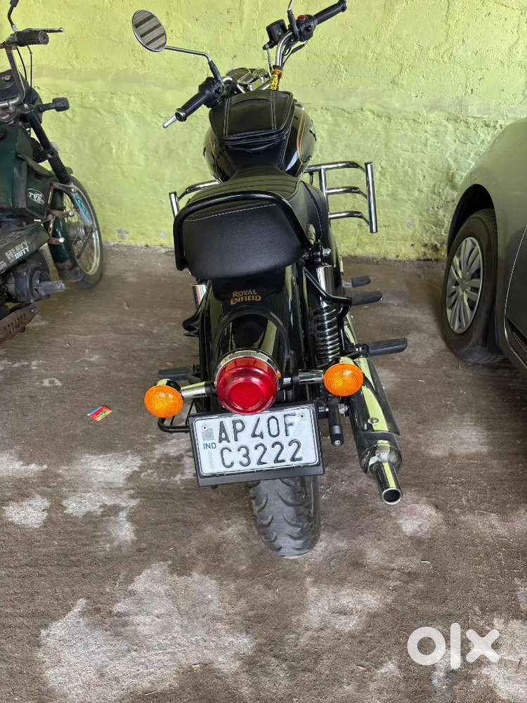 Royal Enfield bullet standard 350