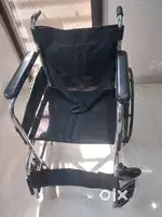 stainless steel pro Renewa new Foldable wheel chair(one month use only