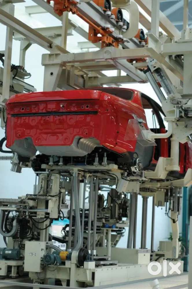 Factory Job in Vehicle Manufacturing – Free Training Provided