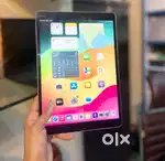 APPLE IPAD PRO 10.5 INCH 1ST GEN 64GB STORAGE ONLY WIFI WITH ADAPTOR