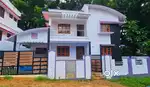പാലക്കുഴയിൽ 4bhk വീട് വില്പനക്ക്