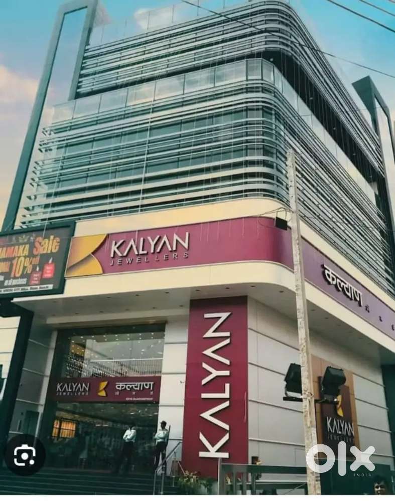 Urgent requirement for Showroom Job