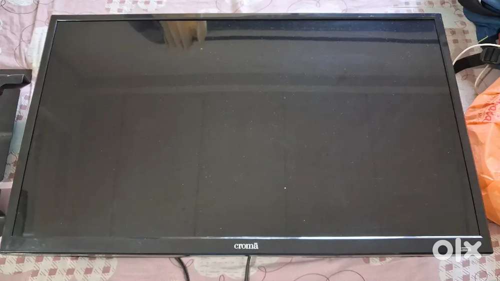 Symphony Coolers and TV 32