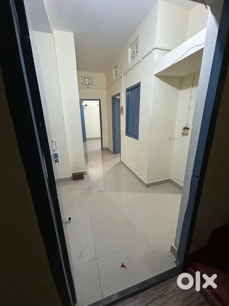 2BHK FAMILY FLAT (BACHELORS NOT ALLOWED)