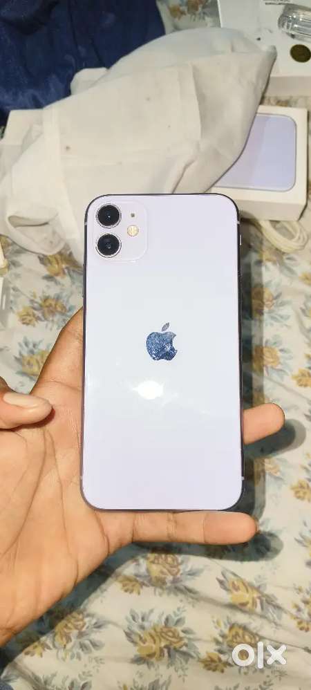 iPhone 11 128