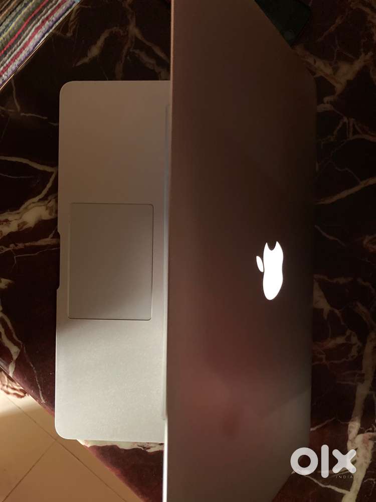 Macbook Air 2107