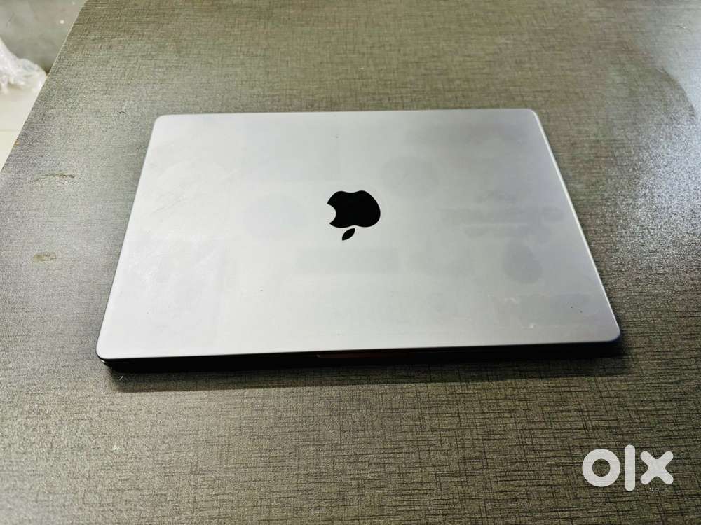 Macbook Pro A2442 32GB 512GB