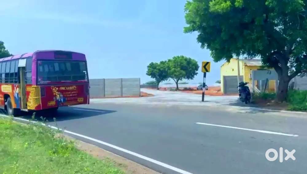 வாழை ஆராய்ச்சி மையம் அருகில் (ஒத்தக் கடை) ON ROAD PROPERTY