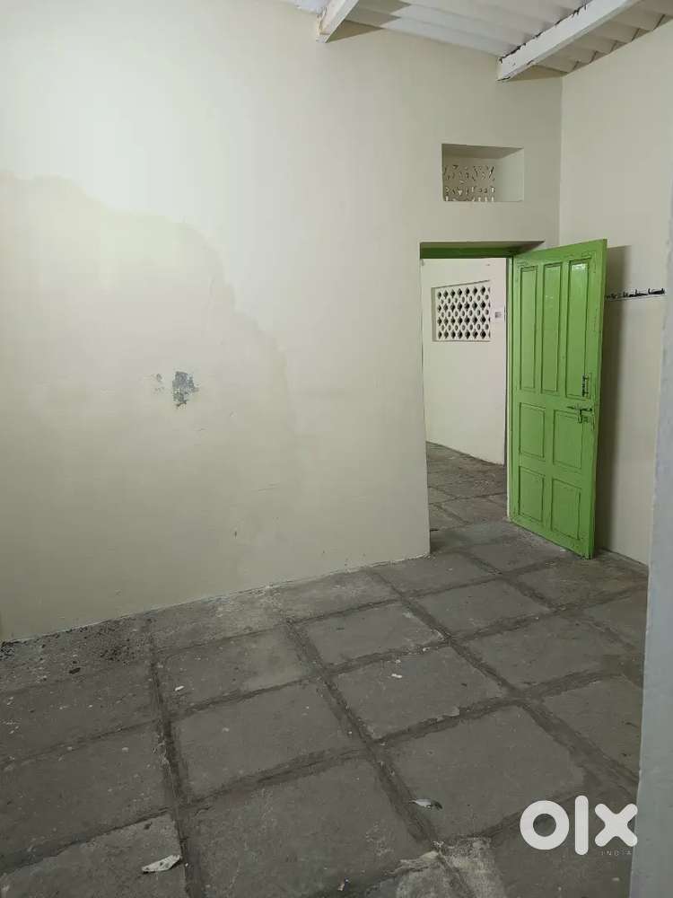 3bh goodam /storage  for rent