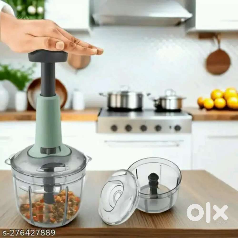 Indigo 650ml Manual Chopper  Handheld Vegetable Cutter with 3 Blades