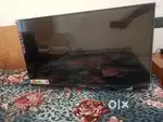Brand new Samsung 32 inch smart led tv.