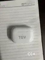 Airpods pro 2 charging case