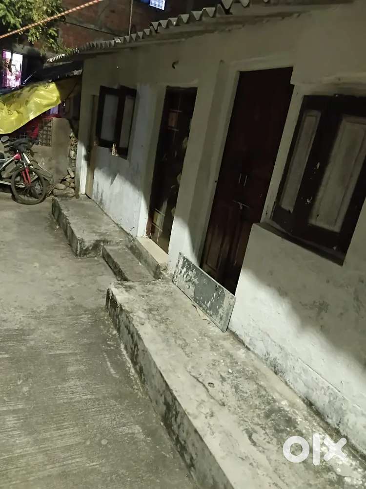 रुम कीराएसे देना है