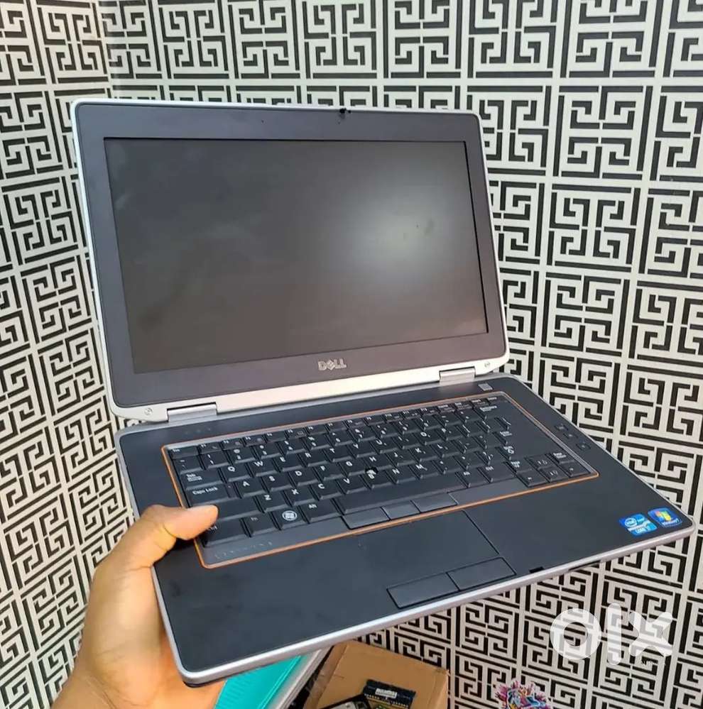 Intel Core i5 2gb HD graphics 3hrs backup excellent condition laptop