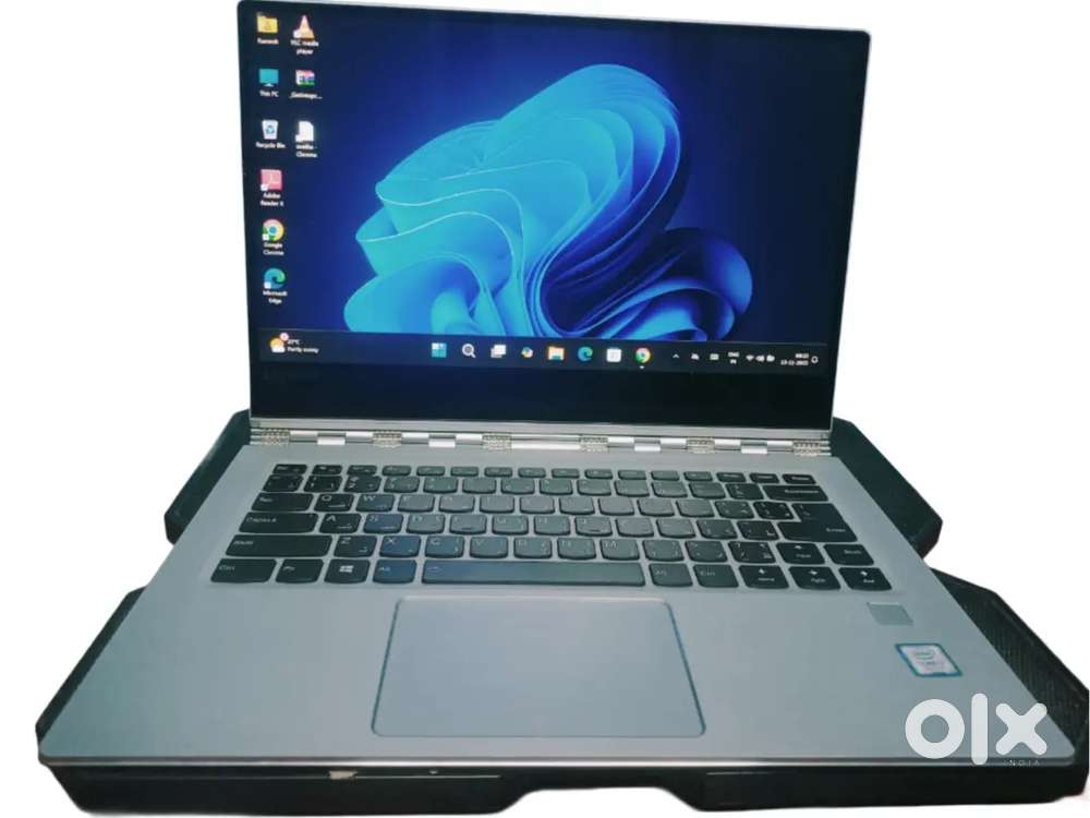 Lenova Yoga 360deg Fold 910-13IKB i7-7th Gen 1TB NVeM 16GB Ram Touch