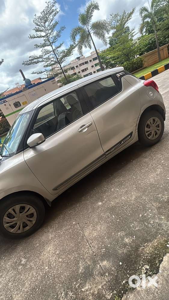 Maruti Suzuki Swift 2020 AMT Petrol Well Maintained