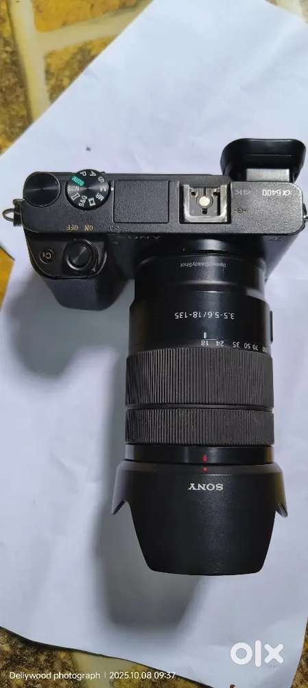 Sony Alpha 6400