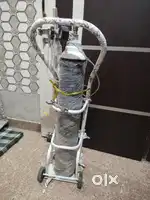 Oxygen cylinder with kit