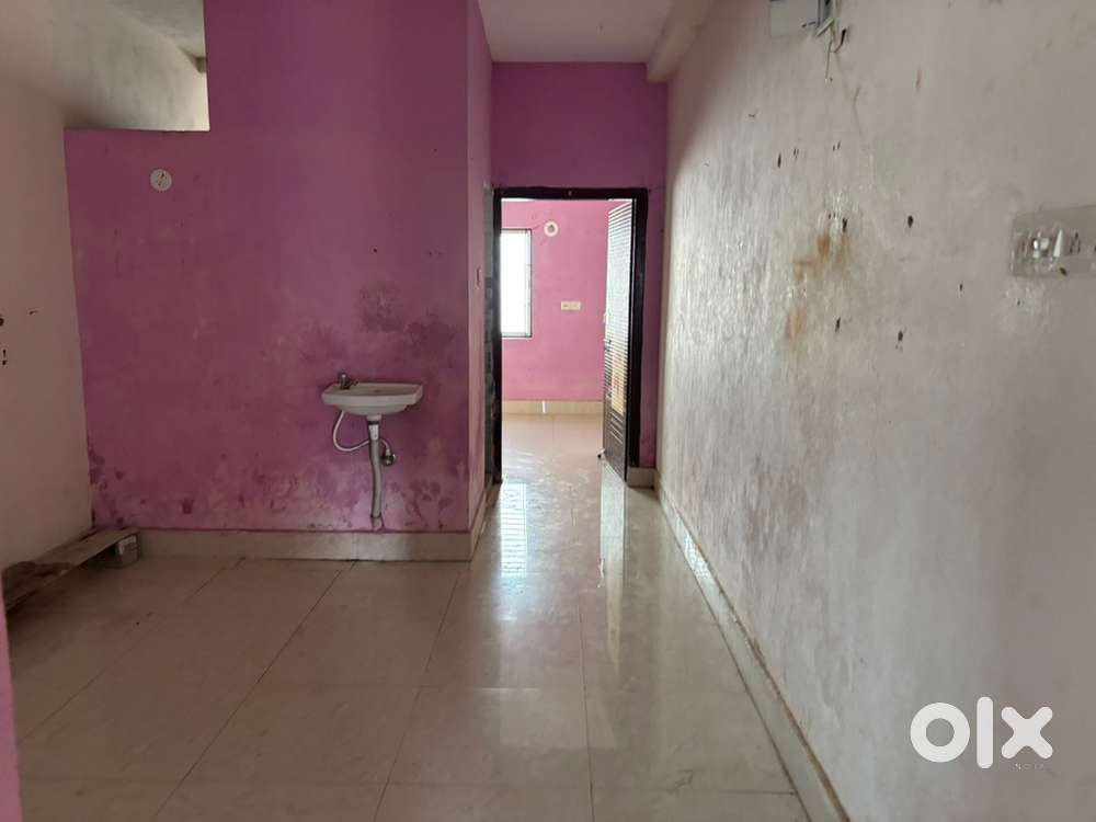 2 bhk for rent for family only