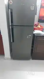 Whirlpool Fridge 262 litre