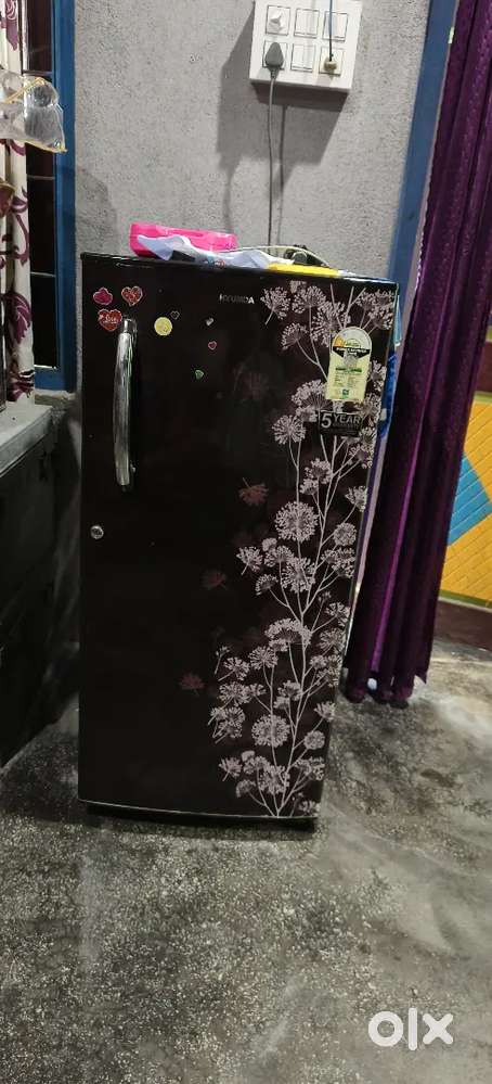 Hyundai fridge 209 model