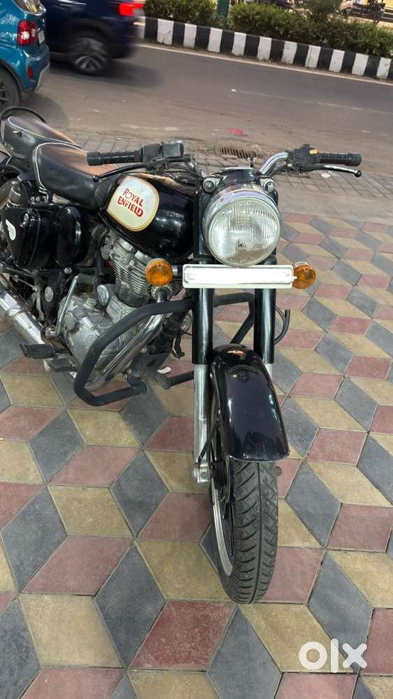 Classic 350 , best condition , single handed driven