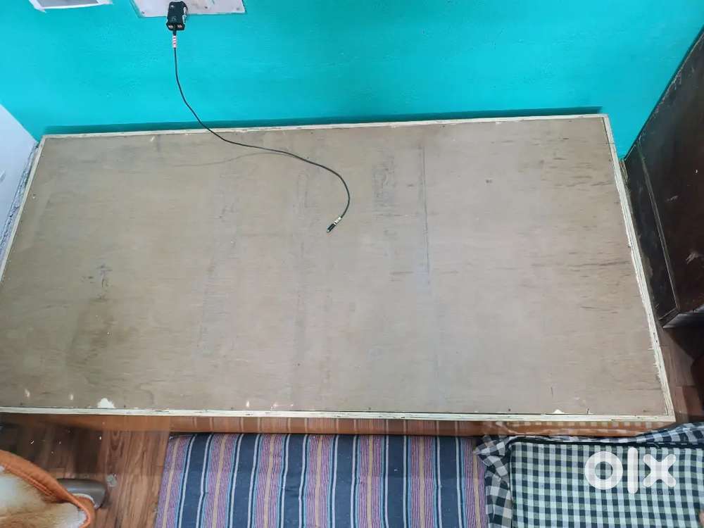 Single bed of 6×3 in great condition