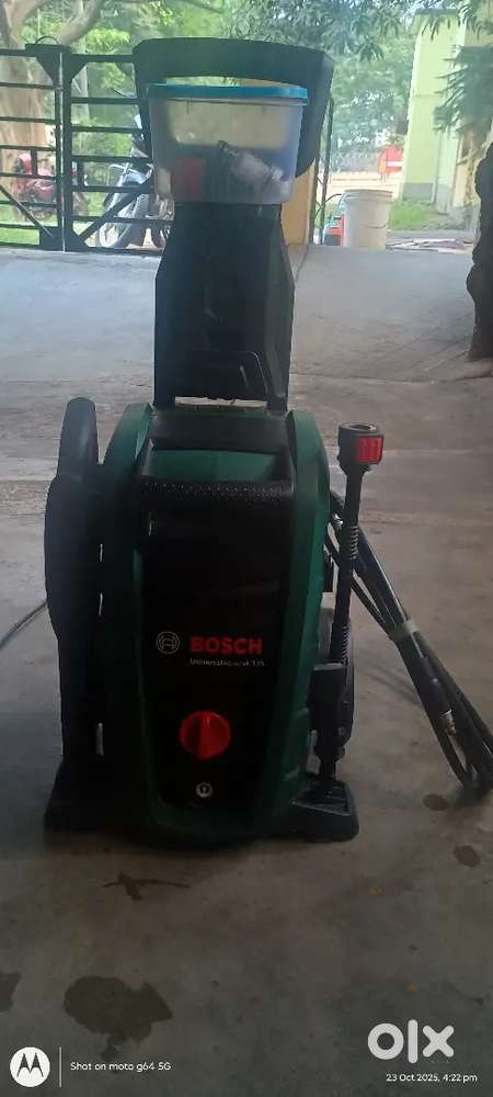BOSCH Universal Aquatak 125 High Pressure Washer  1500 W Motor