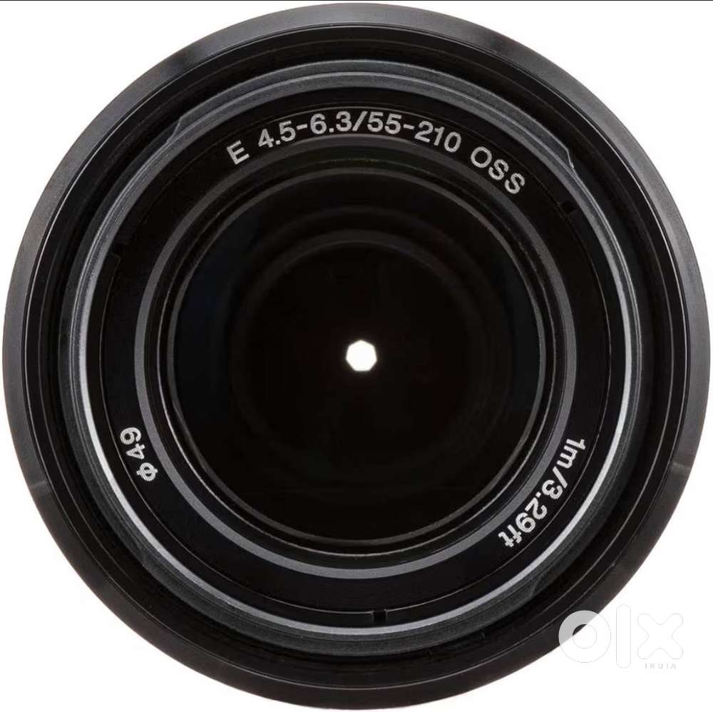 Sony E 55-210mm F4.5 - 6.3 OSS Telephoto Zoom lens