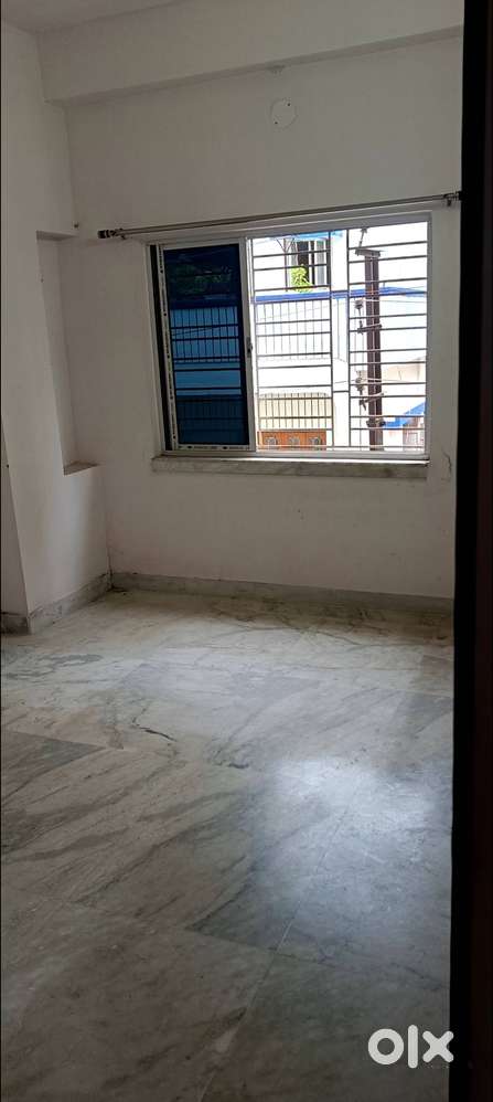 No brokerage: 2bhk in Kestopur 7no footbridge