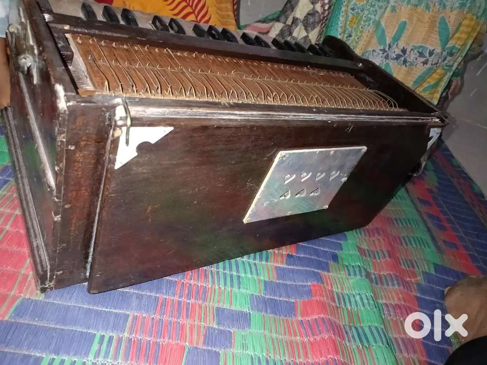 Mohini harmonium